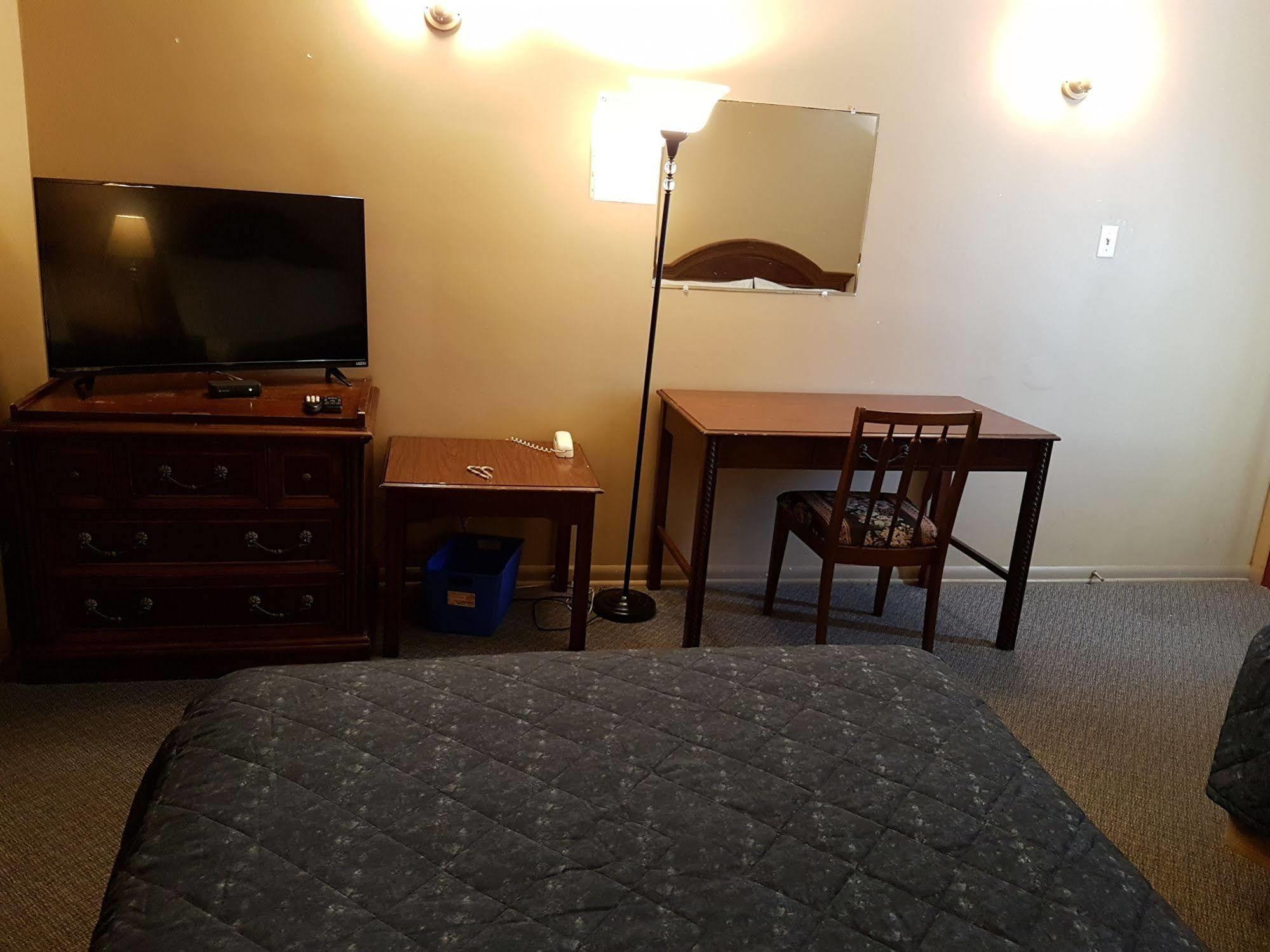 Capri Motel Port Colborne Extérieur photo