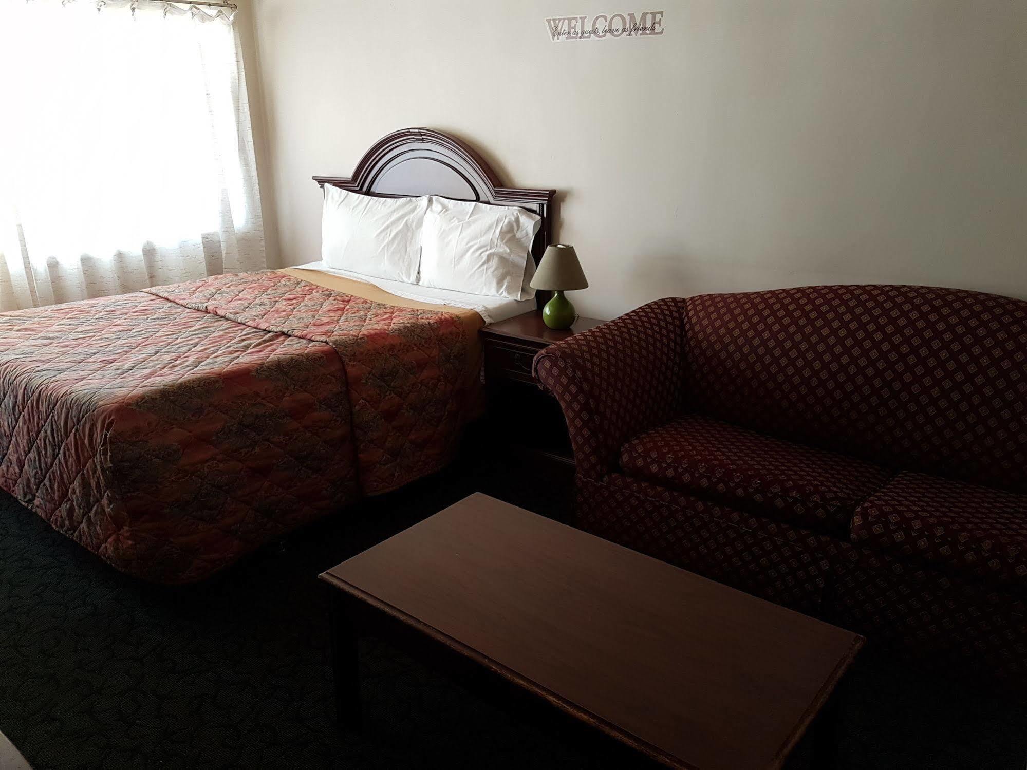 Capri Motel Port Colborne Extérieur photo