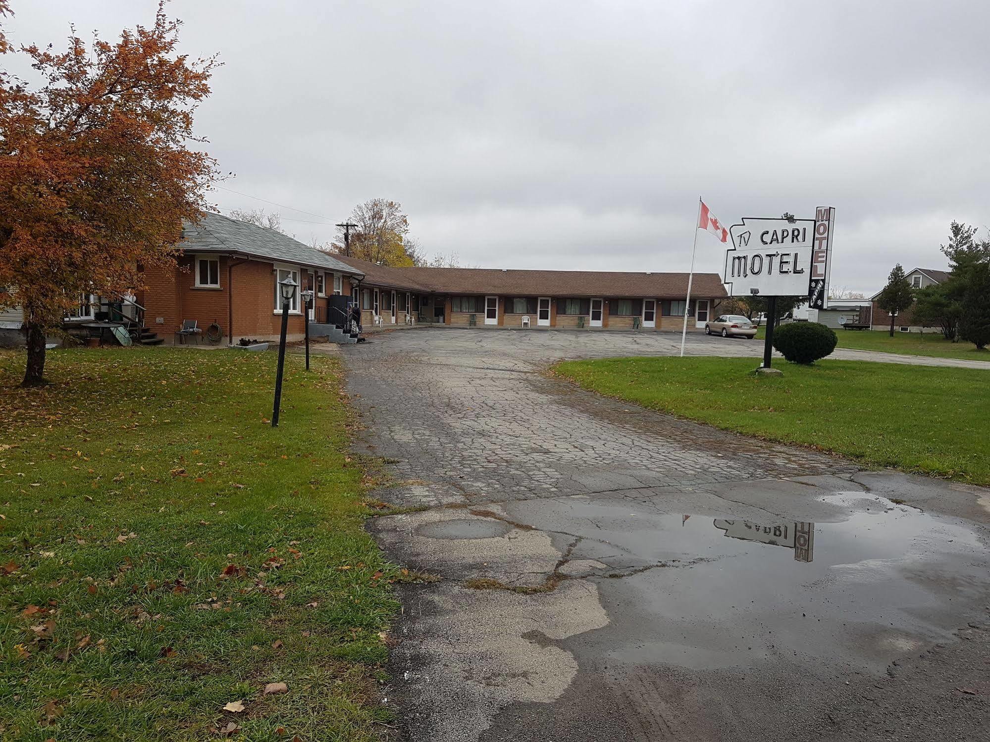 Capri Motel Port Colborne Extérieur photo